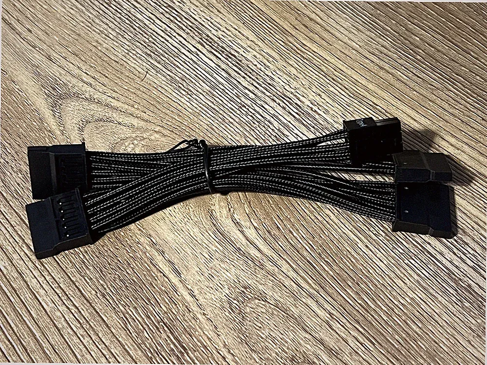 Genuine Corsair Type 3 & Type 4 SATA (4x) Individually Sleeved Power Cable